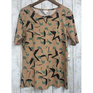 AMERICANA Gigi XL LuLaRoe Fitted T-Shirt; STARS & FLAGS, USA, 4th of July